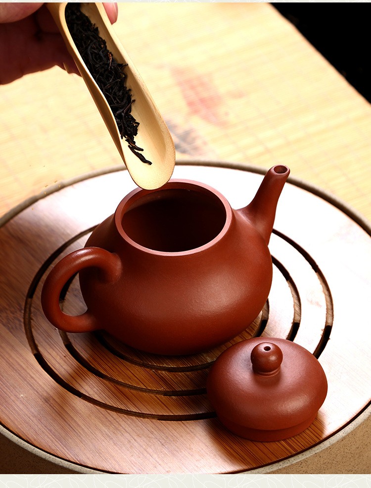 Исинский чайник Ли Син Ху – Чайник в форме Груши, 200 мл, глина да хун пао 